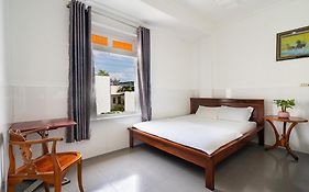 Phương Nguyệt Hotel